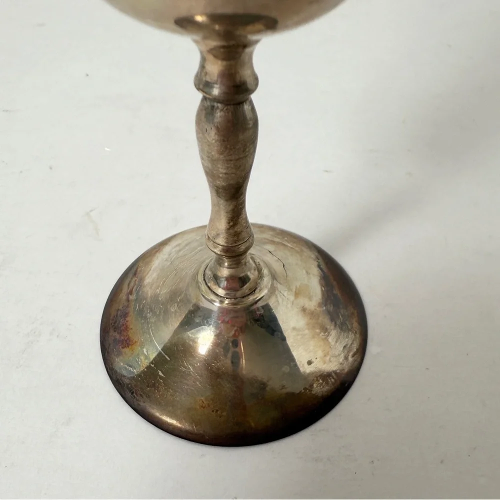 Vintage ‘79 Leonard Silver Plated‎ Stemmed 5.5” Cordial Wine Goblet EPNS Retro